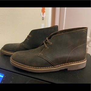 Men’s Clark’s chukka boots